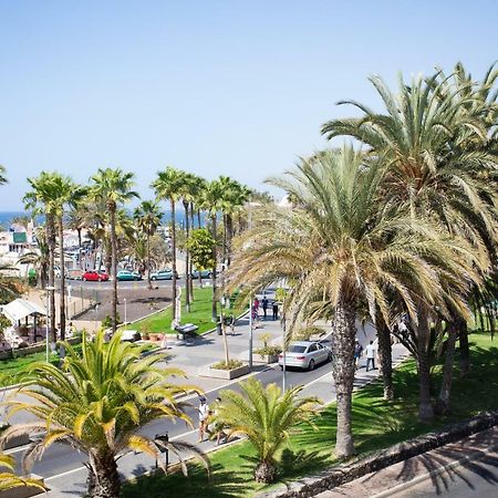 Las Americas Downtown : Prime Location Accomm. Arona  Eksteriør bilde